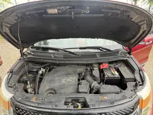 Ford Explorer 2013 Red
