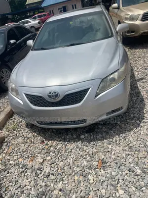 Toyota Camry 2009 Silver