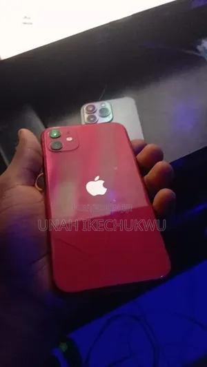 Apple iPhone 11 128 GB Red