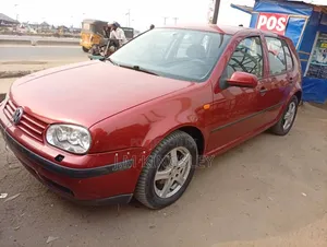 Volkswagen Golf 1.6 Comfortline Automatic 2005 Red