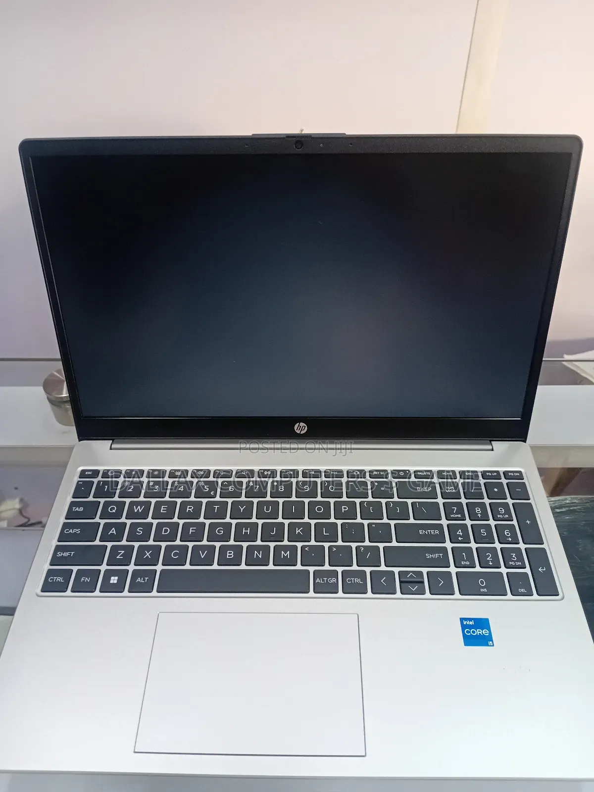 Laptop HP 250 G10 8GB Intel Core i5 SSD 512GB