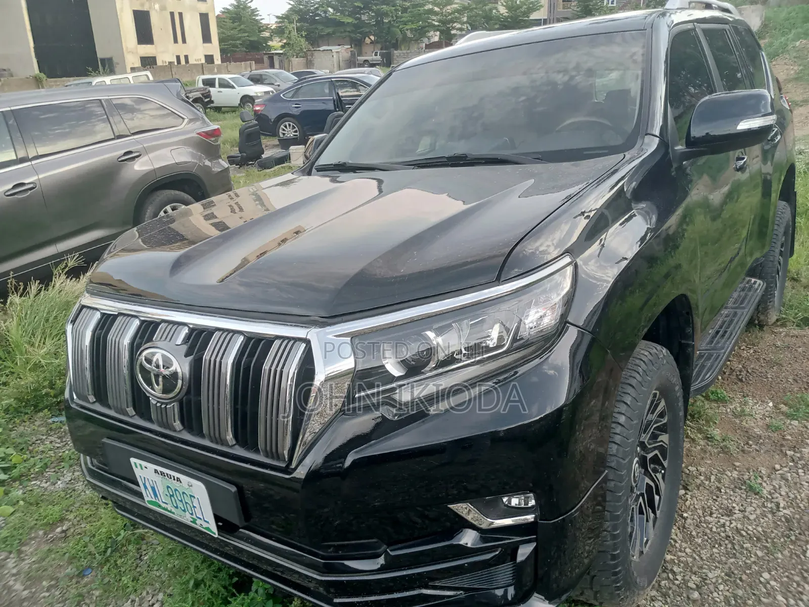 Toyota Land Cruiser Prado 2011 Black