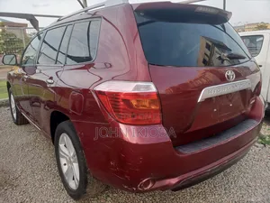 Toyota Highlander Limited 2011 Red