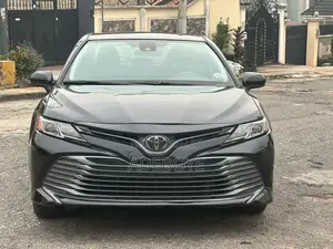 Toyota Camry 2019 Black