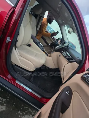 Mercedes-Benz GLE-Class 2018 Red