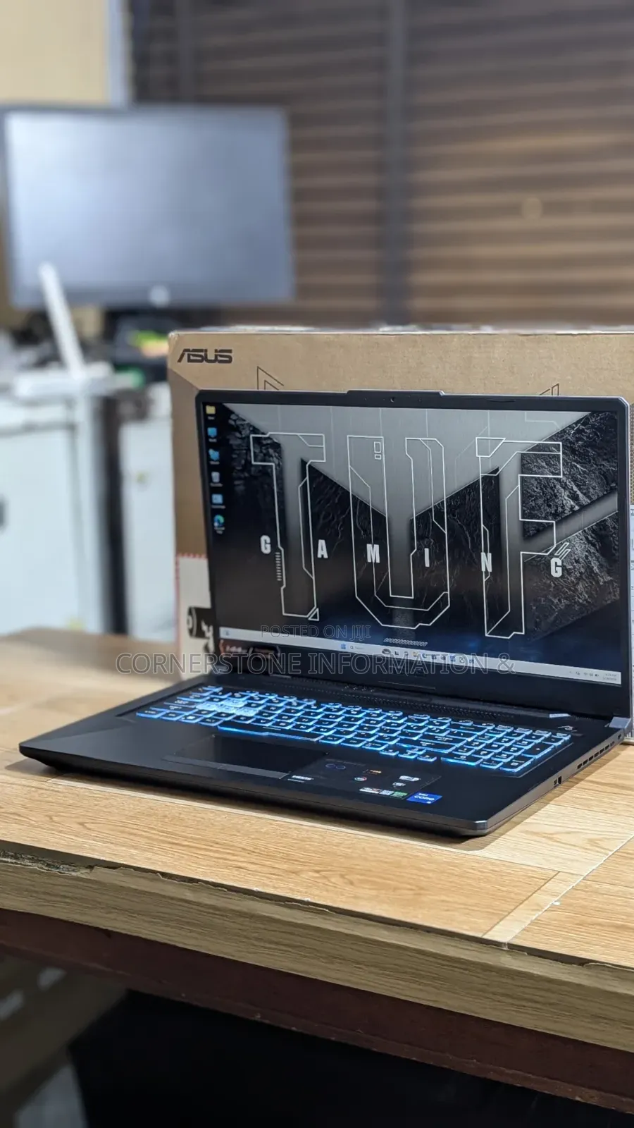 Laptop Asus TUF Gaming A17 8GB Intel Core i5 SSD 512GB