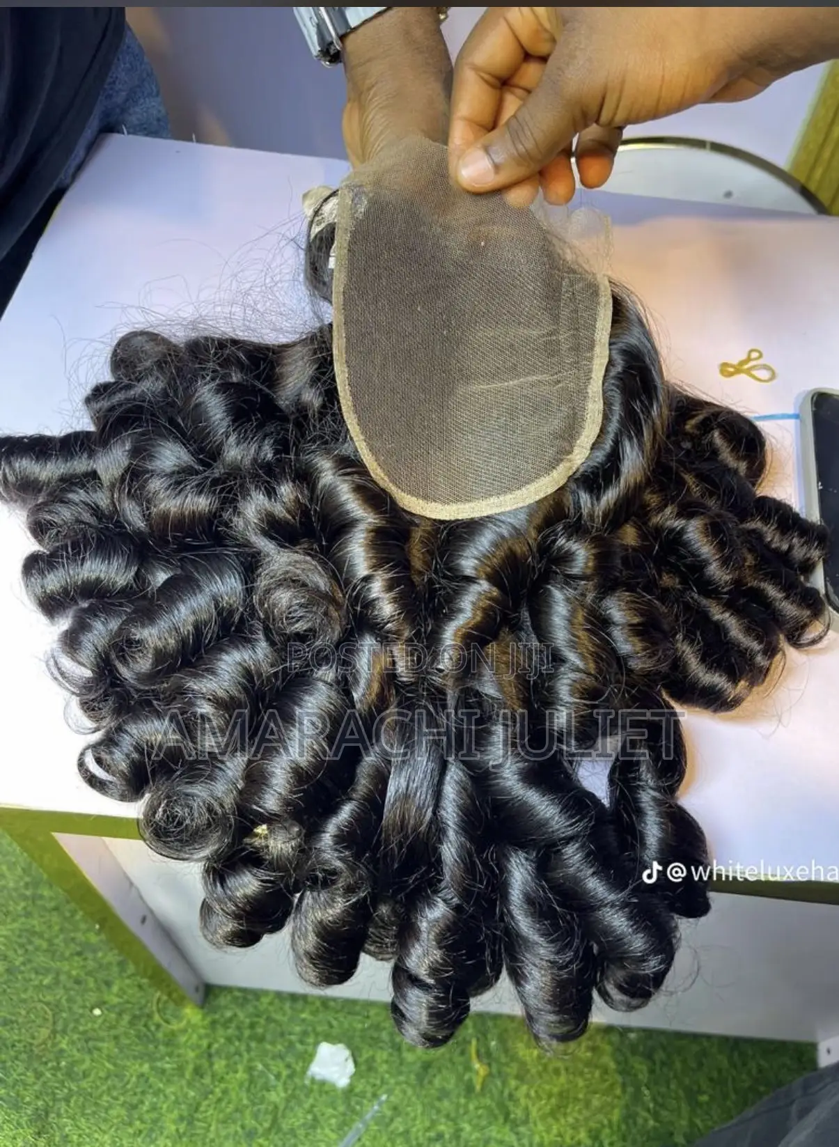 Luxury Hairs