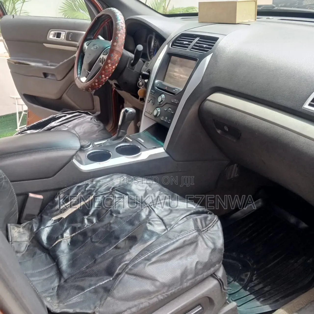 Ford Explorer 2015 Purple