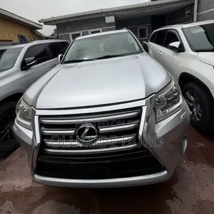 Lexus GX 2015 Silver
