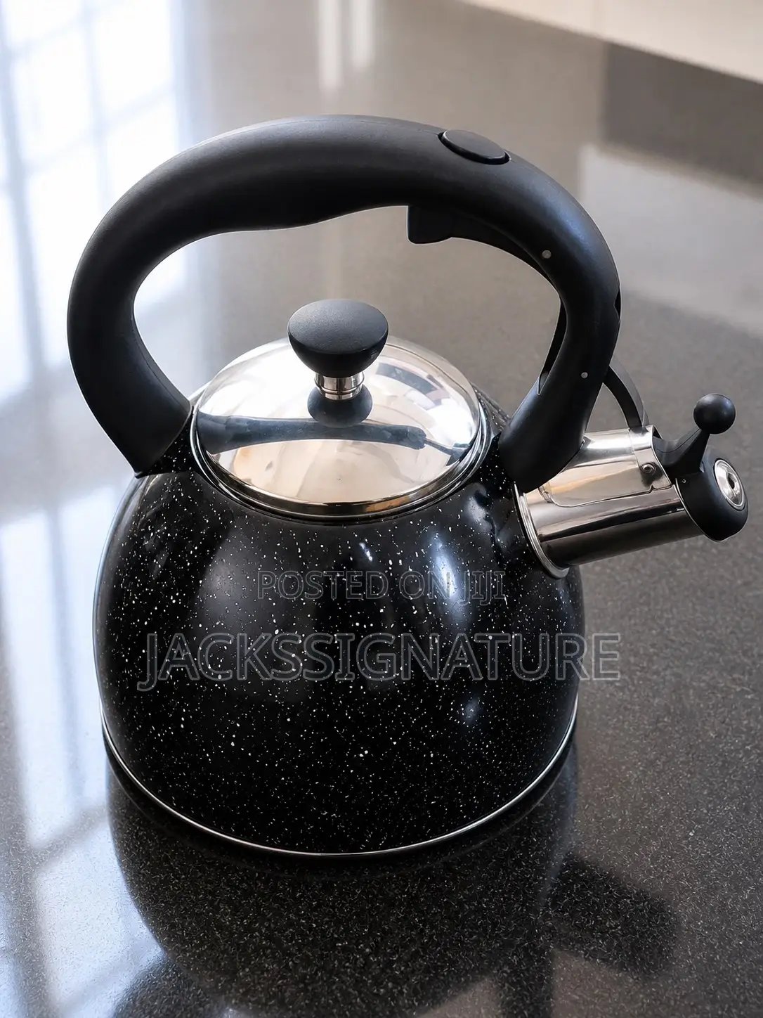 Black Whistling Kettle