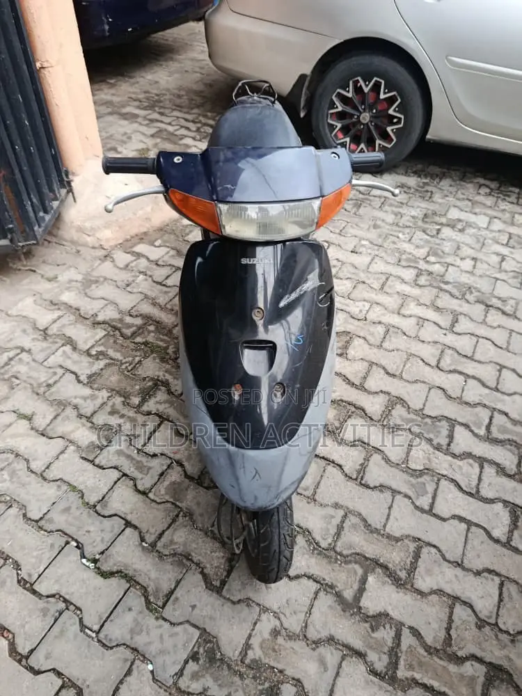 Suzuki Lets 2018 Black