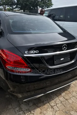 Mercedes-Benz C300 Sport 4dr AWD 4Matic Sedan (2.0L 4cyl 7A) 2015 Black
