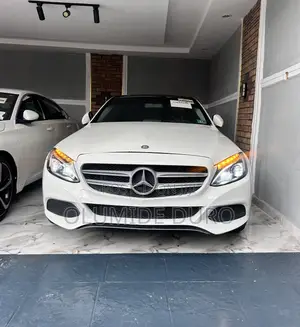 Mercedes-Benz C300 2016 White