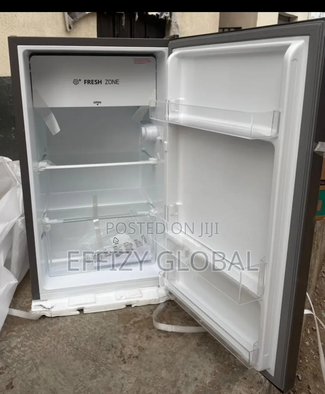 Hisense Table Top Mini Refrigerator