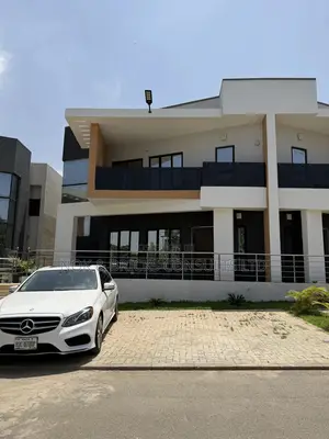 4bdrm Duplex in The Bridge Estate, Galadimawa for sale