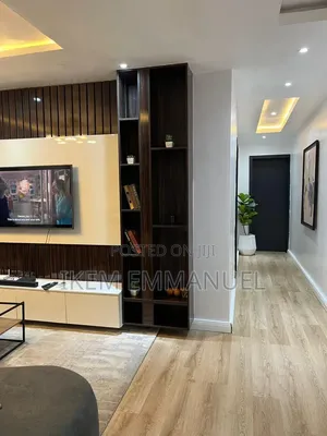 ‎Luxe 2-Bedroom Penthouse Flat in Ikate
