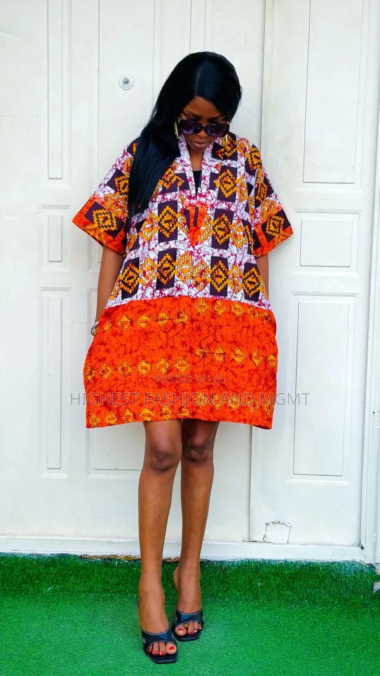 Short Gown - Style 870