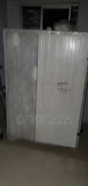 Commercial Freezer Unit
