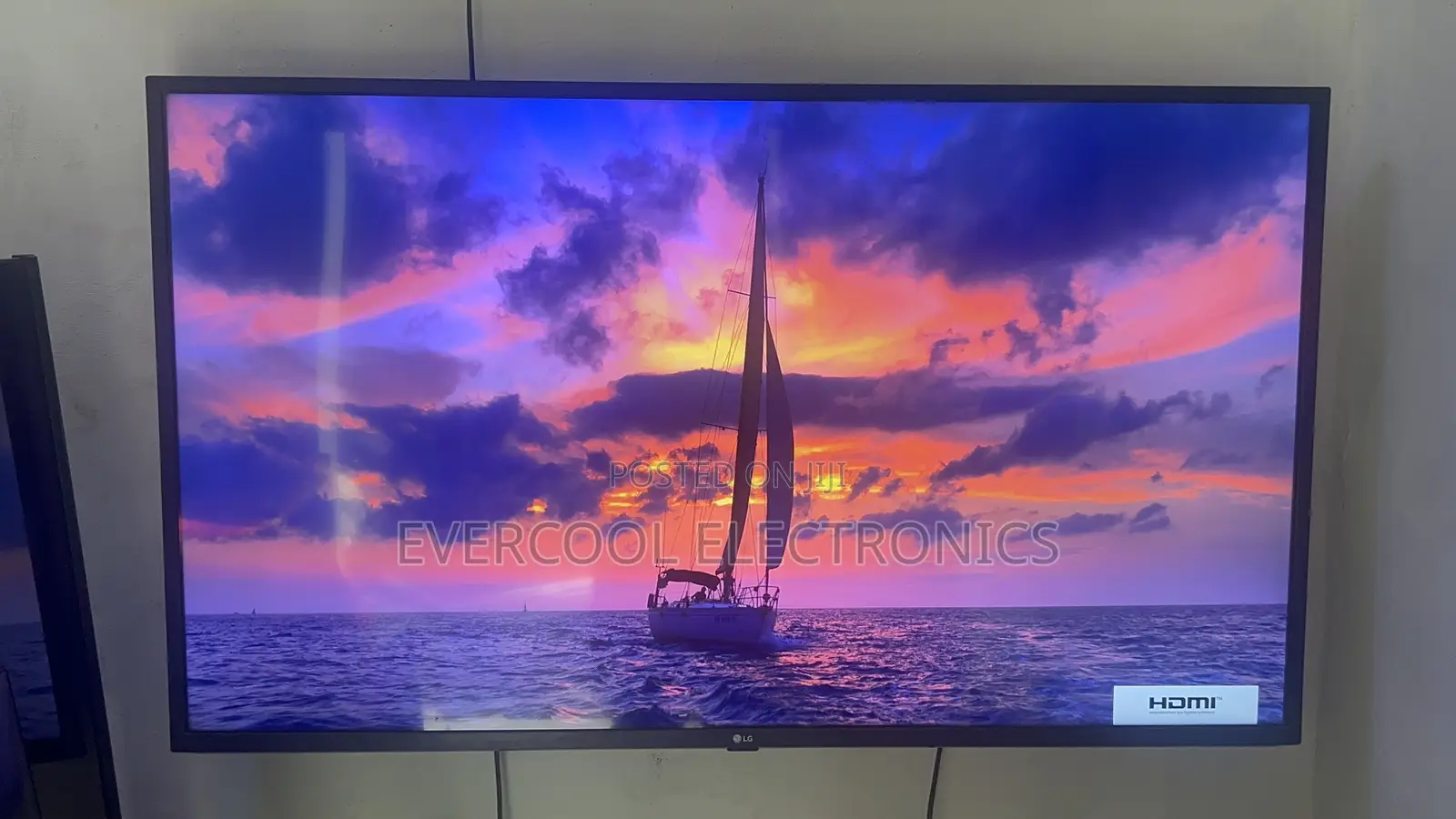 Premium 50” Lg Uhd Smart Tv With Thinq Ai