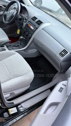 Toyota Corolla 2009 Black