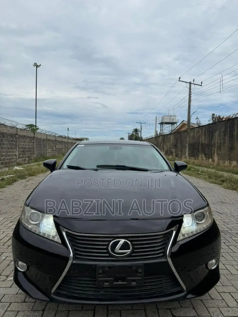 Lexus ES 2014 Black