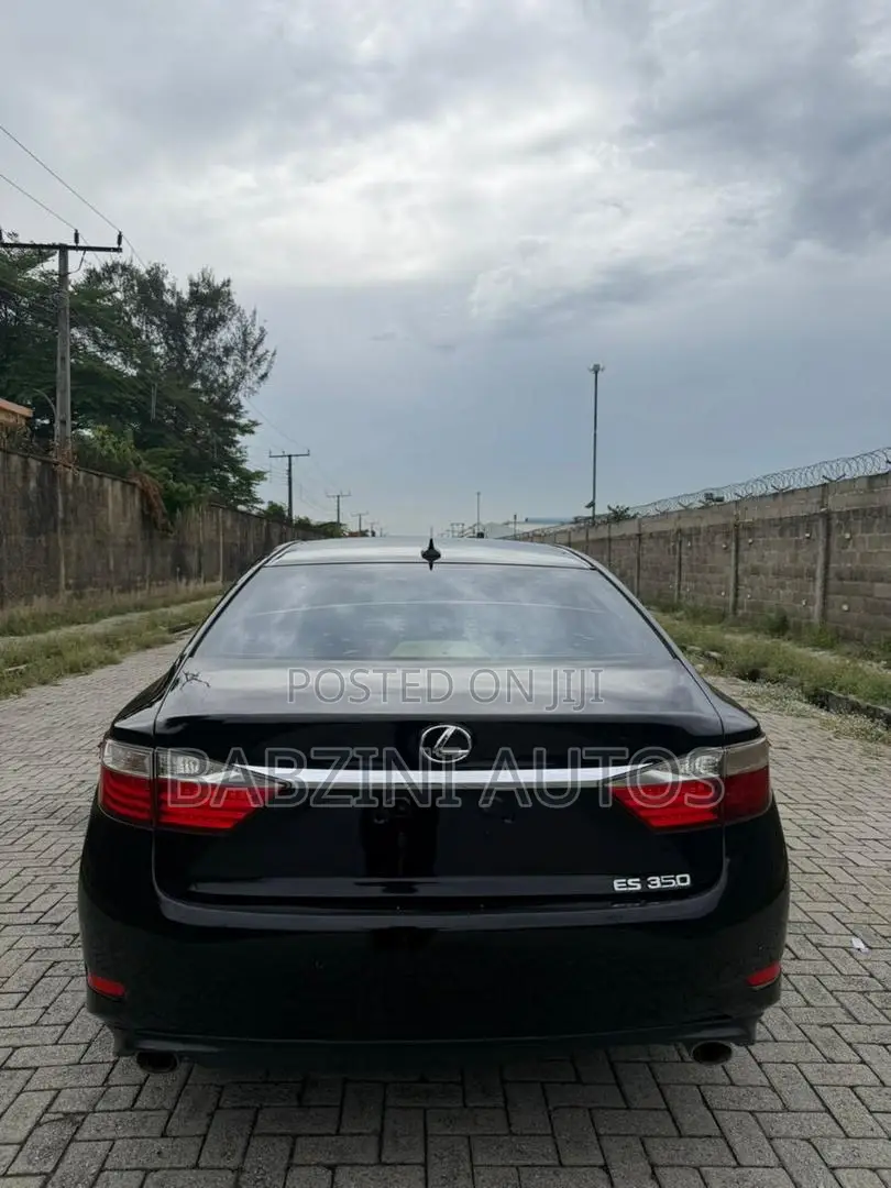 Lexus ES 2014 Black