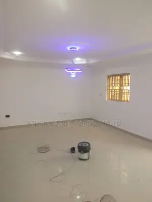 2bdrm Bungalow in Ald Estate, Gwarinpa for rent