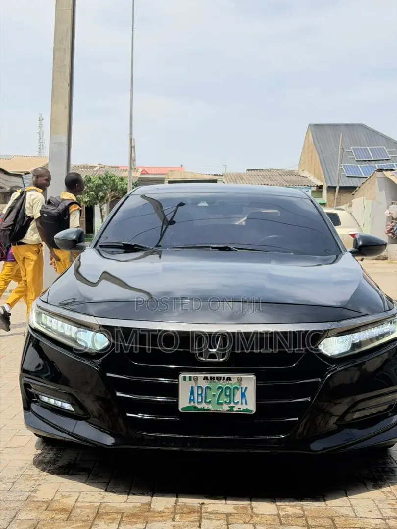 Honda Accord 2018 Black