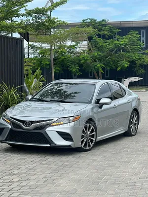 Toyota Camry XSE V6 FWD (3.5L 6cyl 8AM) 2018 Silver