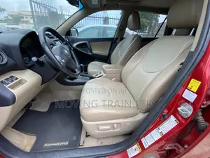 Toyota RAV4 2.5 Limited 2012 Red