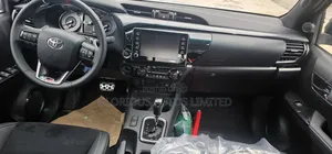 New Toyota Hilux 2026 Black