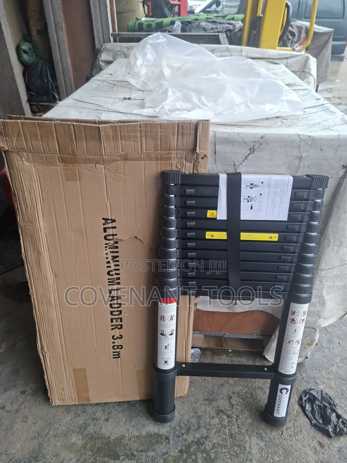 3.8m Telescopic Ladder