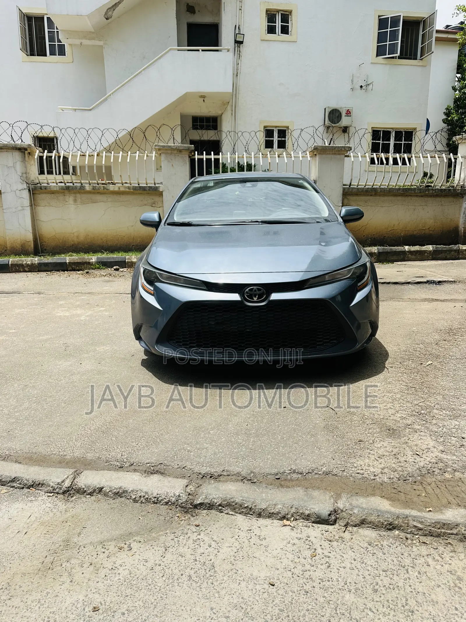 Toyota Corolla LE 2020 Blue