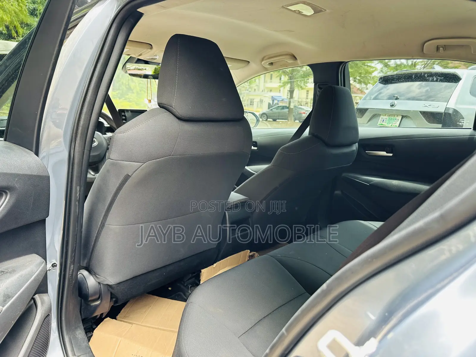 Toyota Corolla LE 2020 Blue