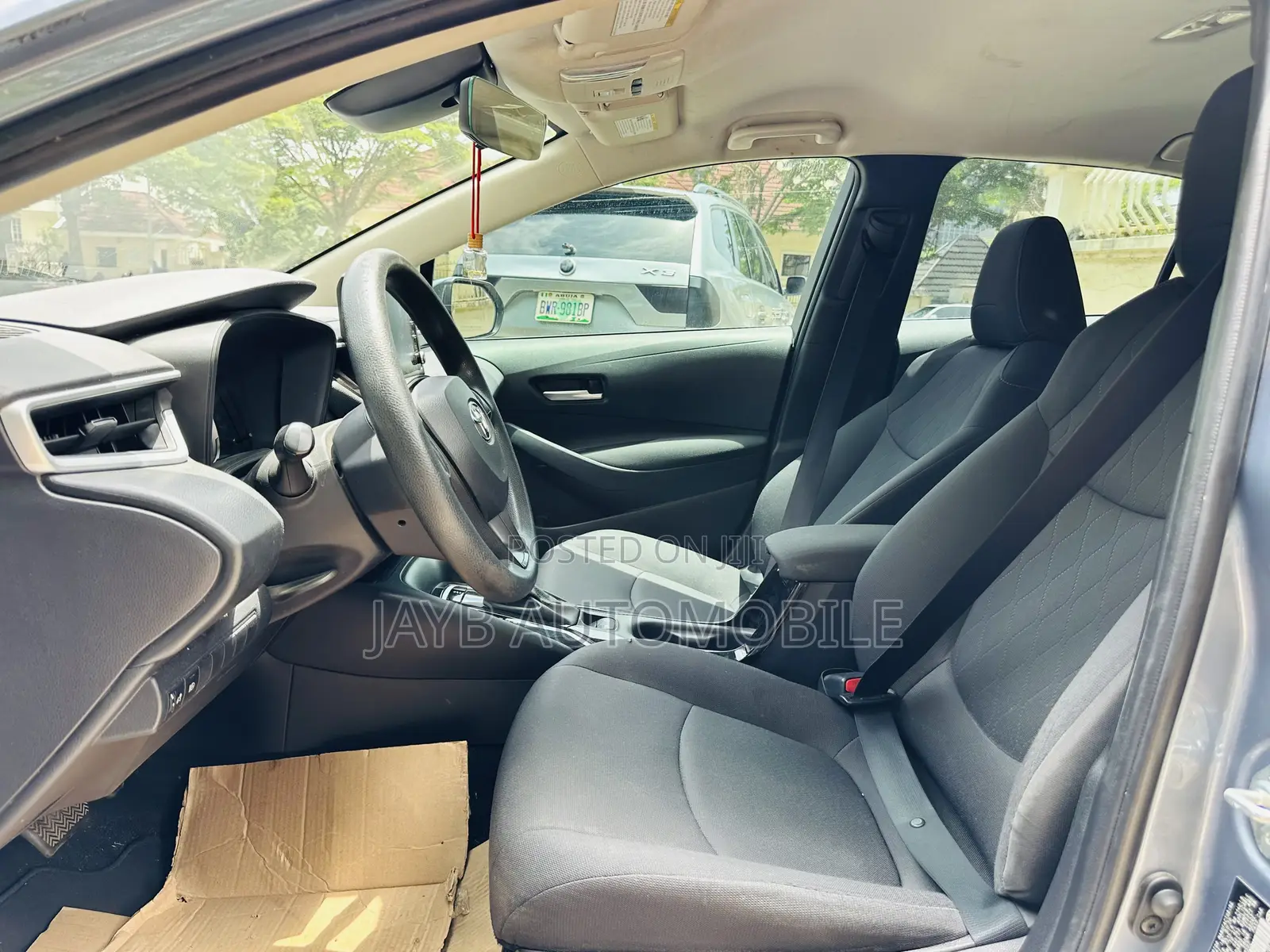 Toyota Corolla LE 2020 Blue