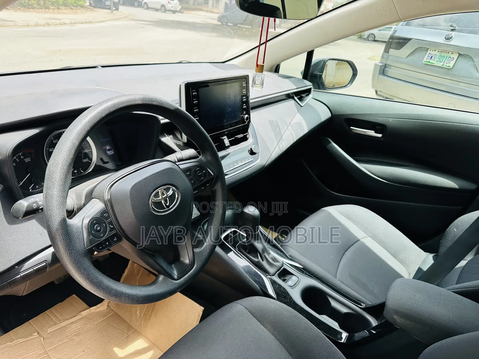 Toyota Corolla LE 2020 Blue
