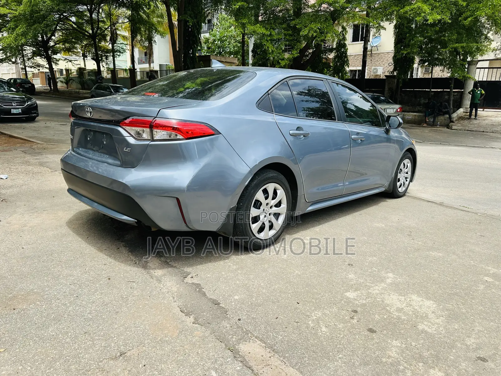 Toyota Corolla LE 2020 Blue