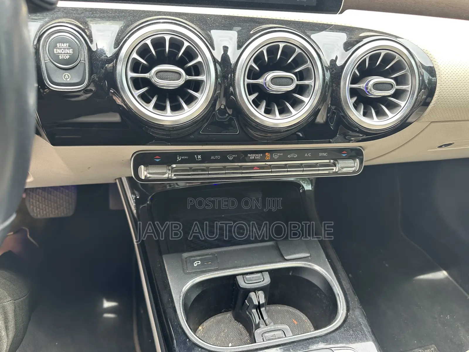 Mercedes-Benz A-Class 2020 White