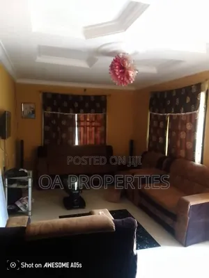 4bdrm Bungalow in Ajibade Moniya, Ibadan for sale