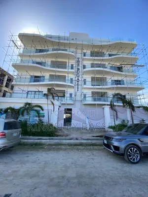 Furnished 2bdrm Apartment in Freedom Way, Lekki Phase 1 for sale