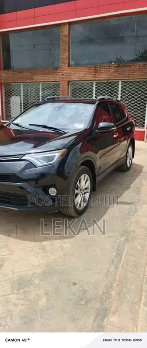 Toyota RAV4 2018 Black