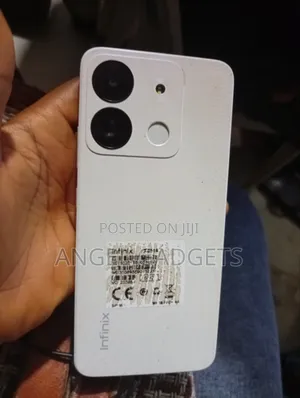 Infinix Smart 7 HD 64 GB Gold