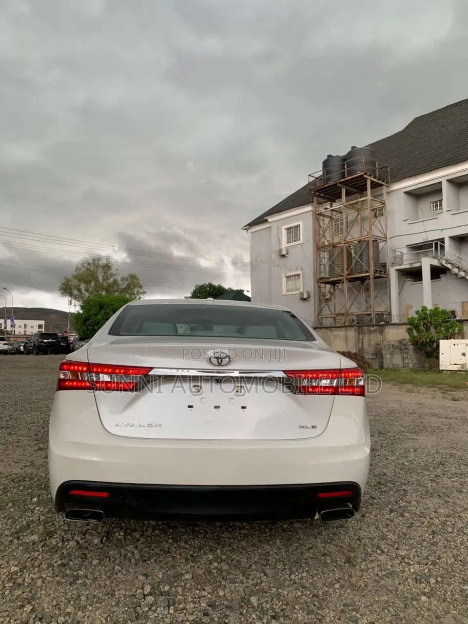 Toyota Avalon 2015 White