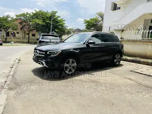 Mercedes-Benz GLC-Class 2021 Black