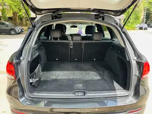 Mercedes-Benz GLC-Class 2021 Black