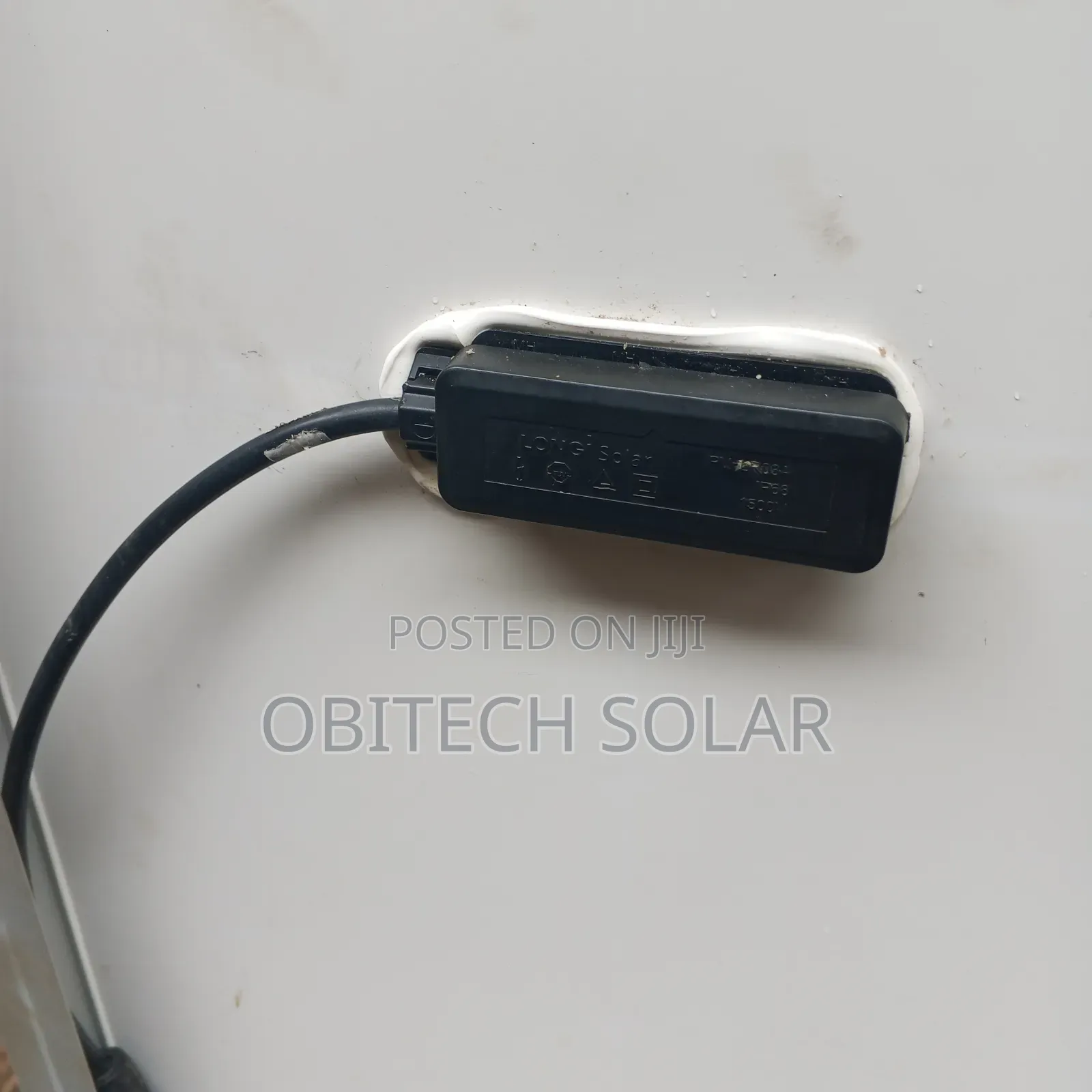 600watt Longi 120cell Solar Panel