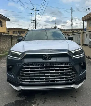 Toyota Grand Highlander 2025 Blue