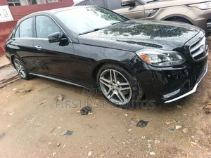 Mercedes-Benz E350 Base 4Matic Sedan AWD (3.5L 6cyl 7A) 2014 Black