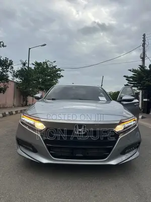 Honda Accord 2019 Silver
