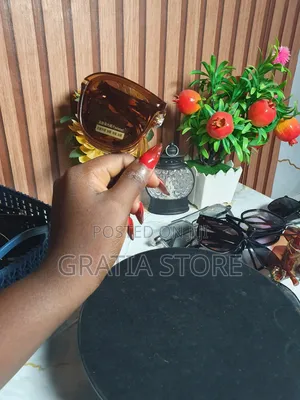 Foldable Polarized Glasses